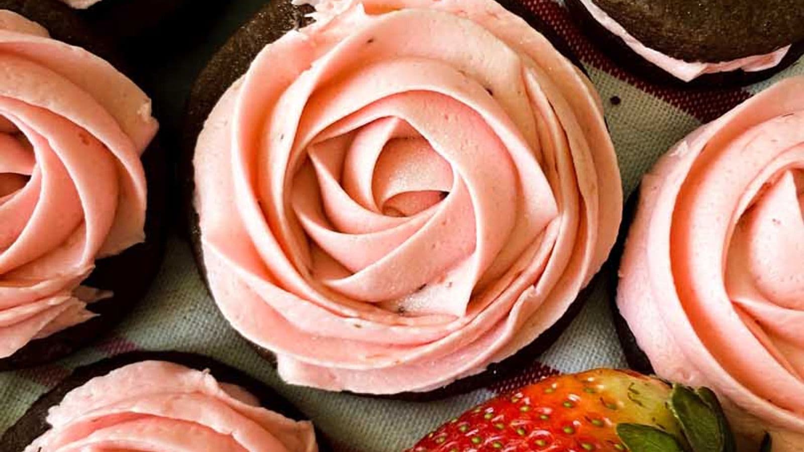 Chocolate Strawberry Sugar Cookies