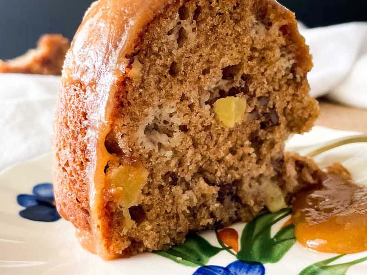 slice of cinnamon apple cake on a plate