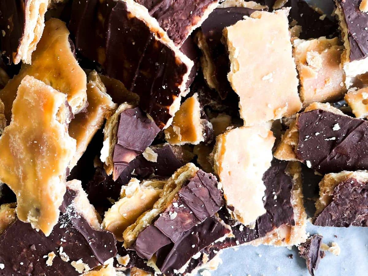 pile of broke saltine toffee