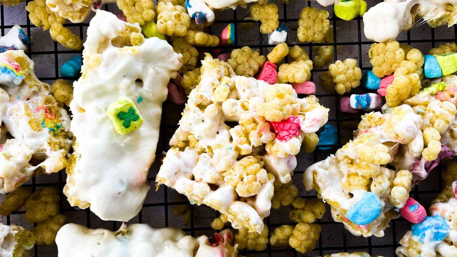 Lucky Charms Marshmallow Treats