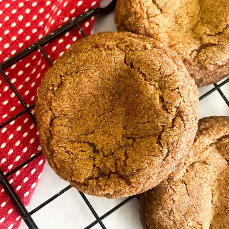 closeup of molasses sugar cookie