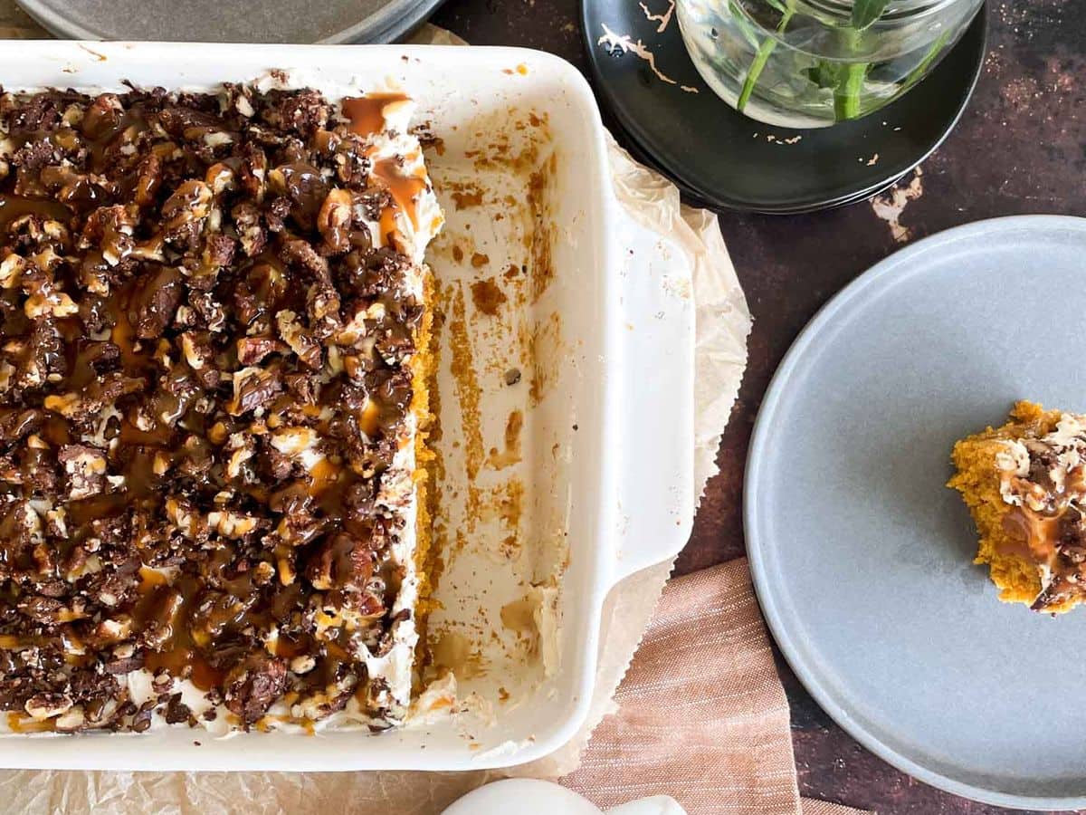 Pumpkin Caramel Pecan Crunch Cake