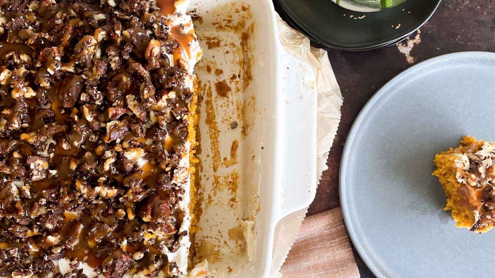 Pumpkin Caramel Pecan Crunch Cake