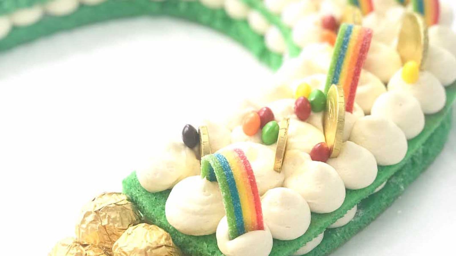 Rainbow Cake Tutorial