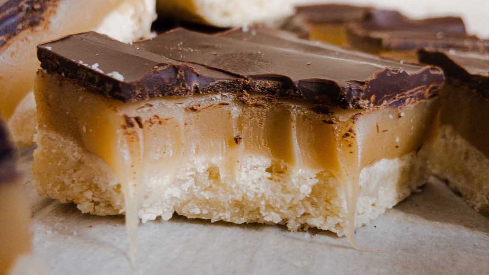 Easy Homemade Twix Bars